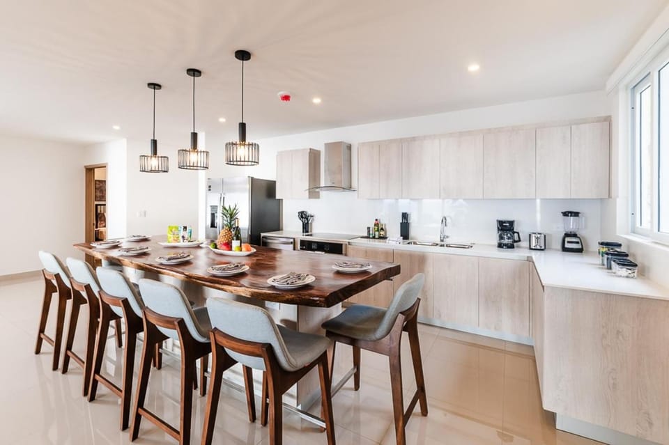 Brand New Ocean View Condo overlooking Tamarindo Apartment in Tamarindo