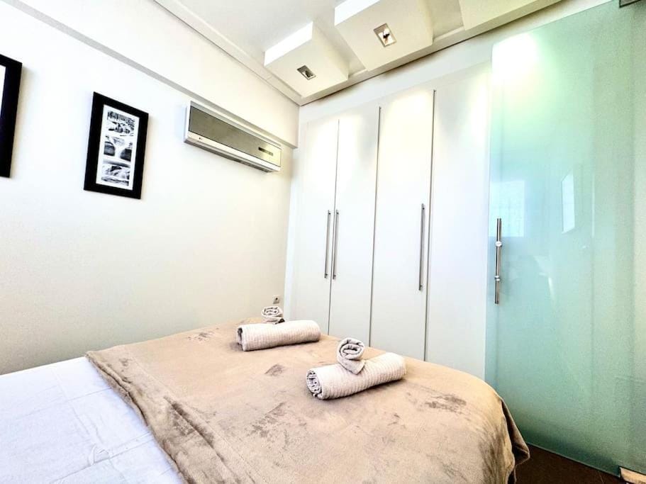 Bed, Photo of the whole room, Bedroom, towels, wardrobe, air conditioner
