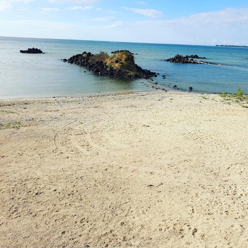 Beachfront Apartment - Superb View Apartment in Pointe aux Biches