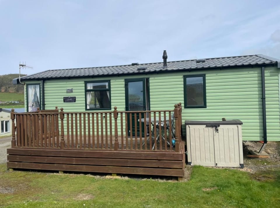 Experience Coastal Bliss in Our Modern 2019 Sea Viev 2 Bedroom static caravan at Clarach Bay Holiday Village! House in Tirymynach