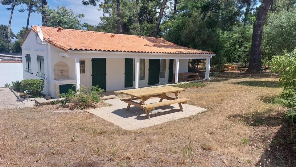 Maison typique île de ré House in Rivedoux-Plage
