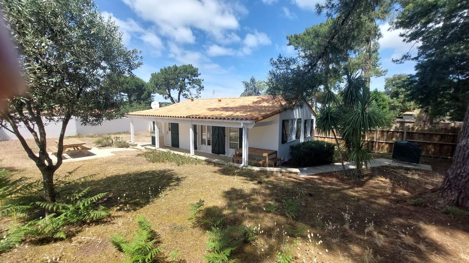 Maison typique île de ré House in Rivedoux-Plage