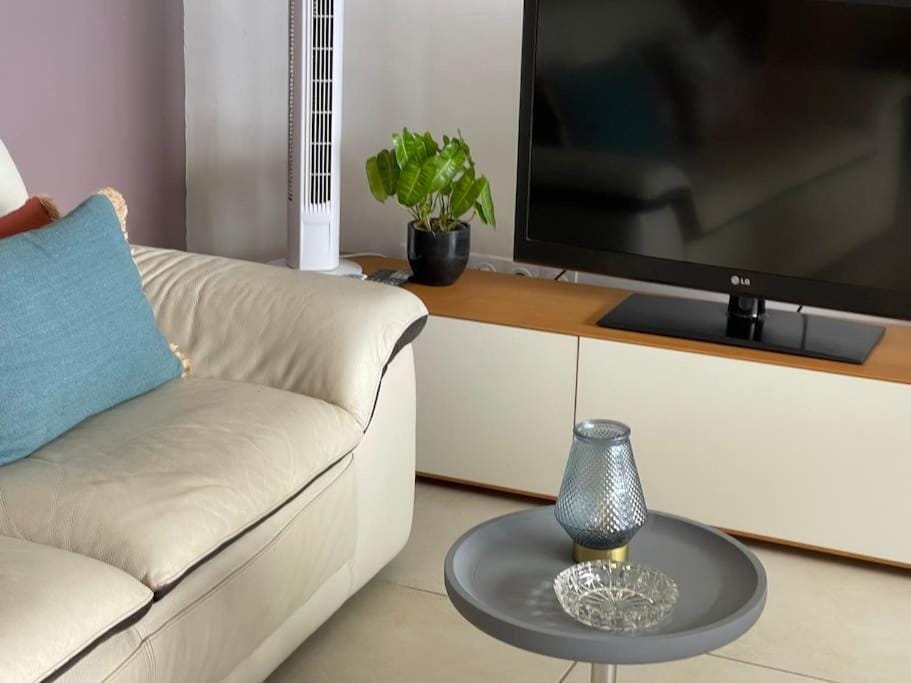 Le 136 Belle Vue Apartment in Le Gosier