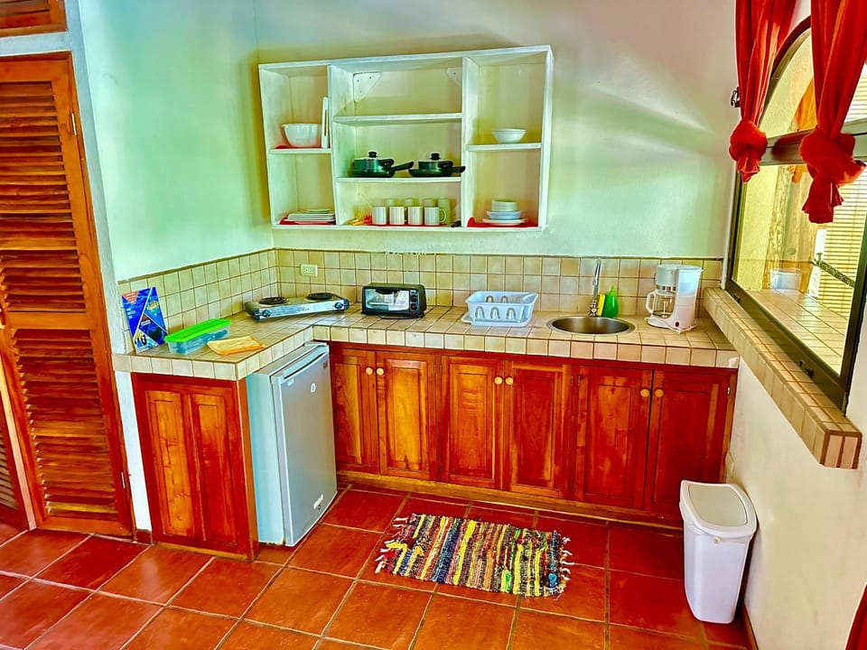 Coffee/tea facilities, Kitchen or kitchenette