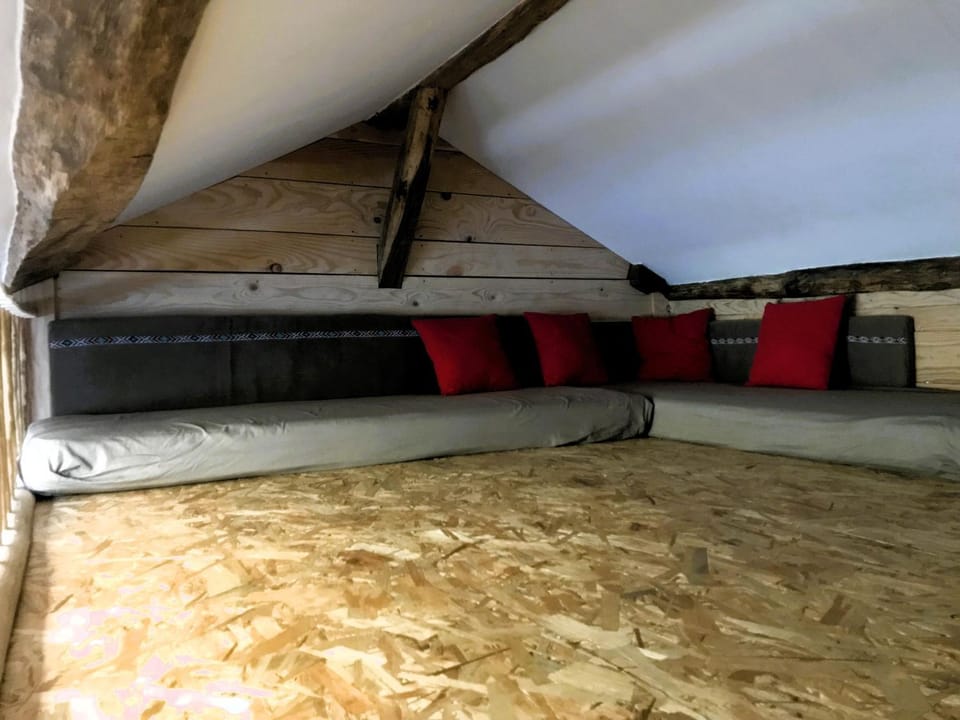 ASPET Ancienne étable Apartment in Occitanie