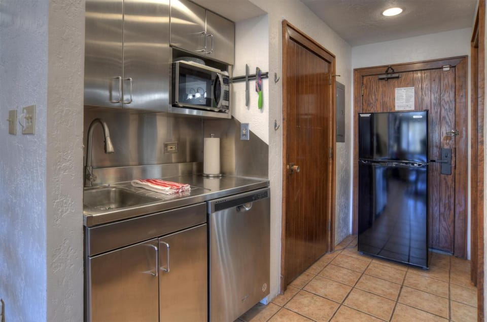 Tamarron Lodge Suite 502 - Tamarron Treasure - Durango CO House in La Plata County