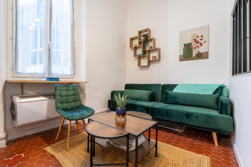Seating area