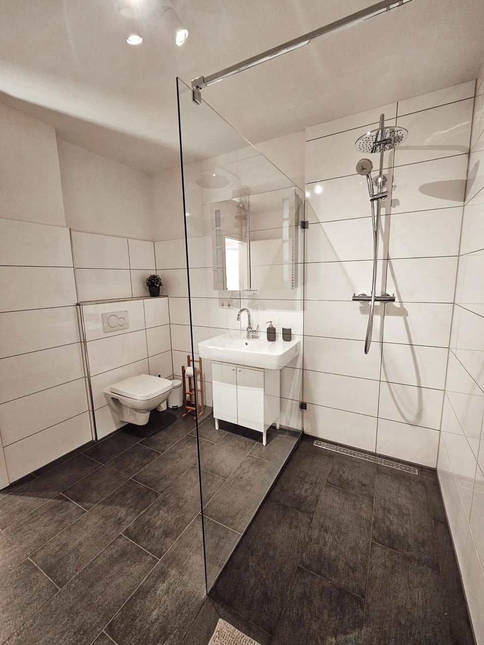 Shower, Bathroom