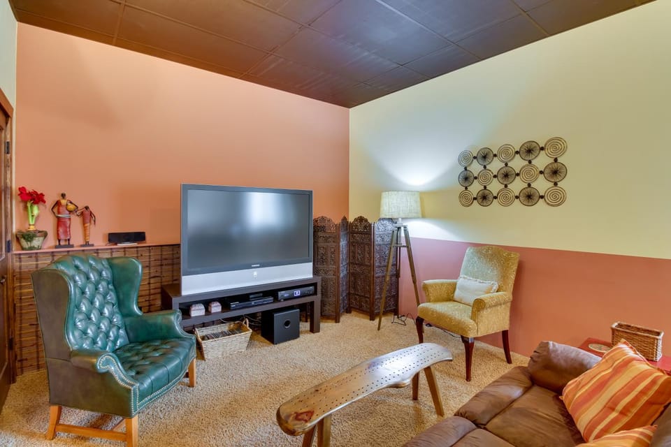 Cozy Ridgway Vacation Rental: Hike, Ski & Explore! Apartment in Ridgway
