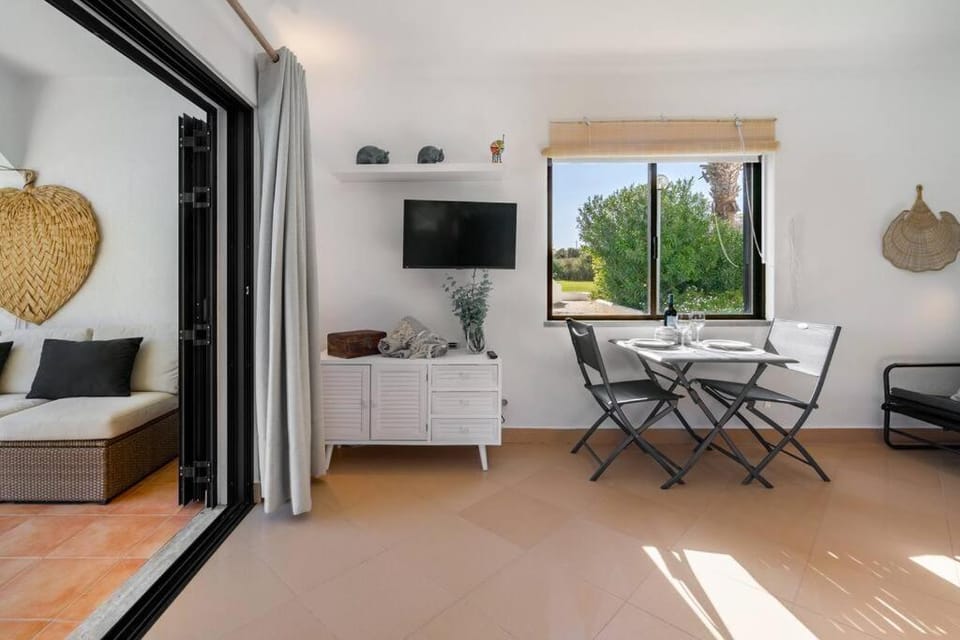 Arribas Studio Apartment in Guia