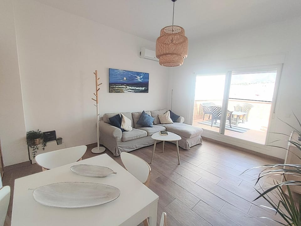 Palm tree house Apartment in Estepona
