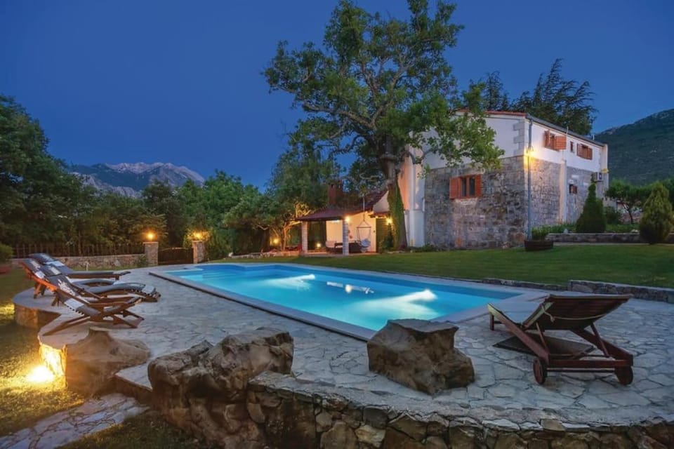 Patio, Night, Natural landscape, Garden, Garden view, Mountain view, Pool view, Swimming pool, sunbed
