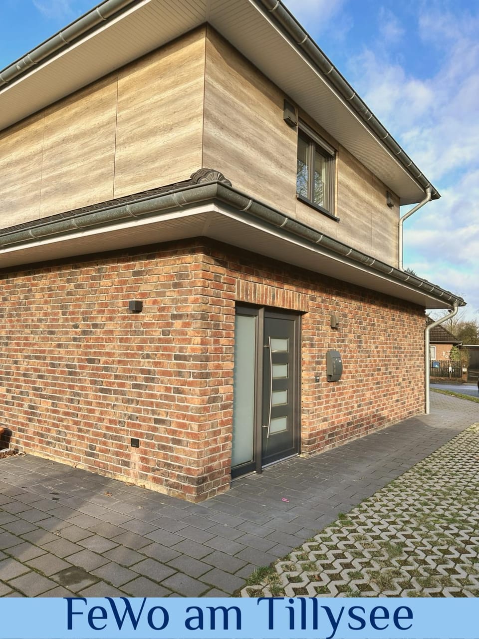 Property building, Facade/entrance