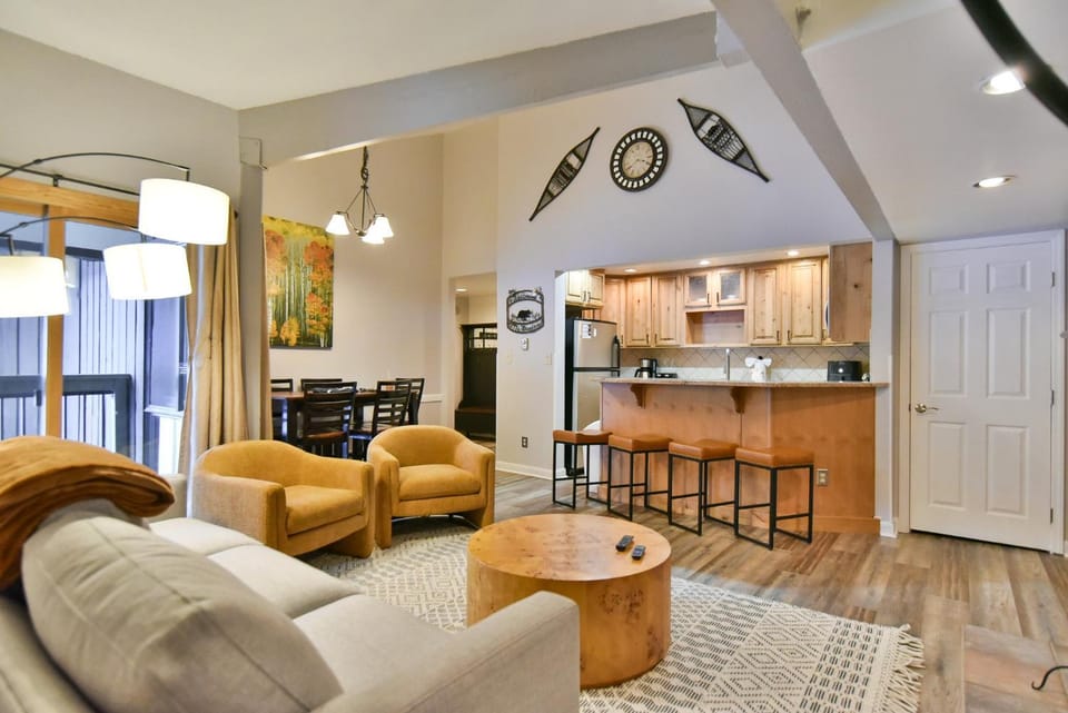 Wild Irishman Off-Piste Condo: Great Keystone Getaway Apartment in Keystone