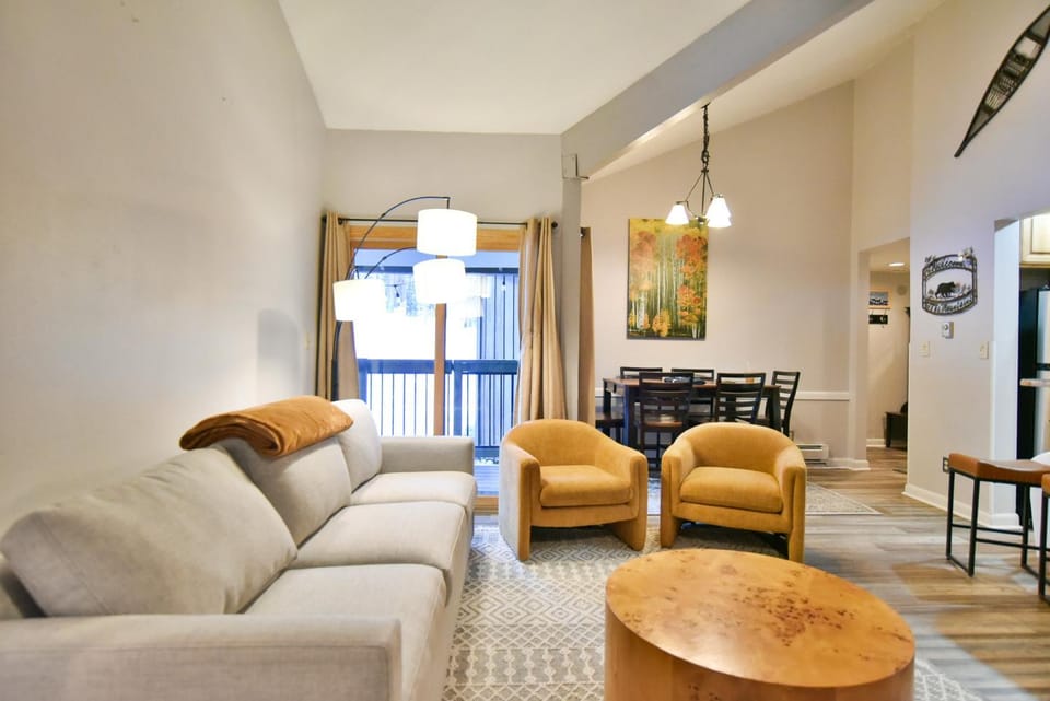 Wild Irishman Off-Piste Condo: Great Keystone Getaway Apartment in Keystone