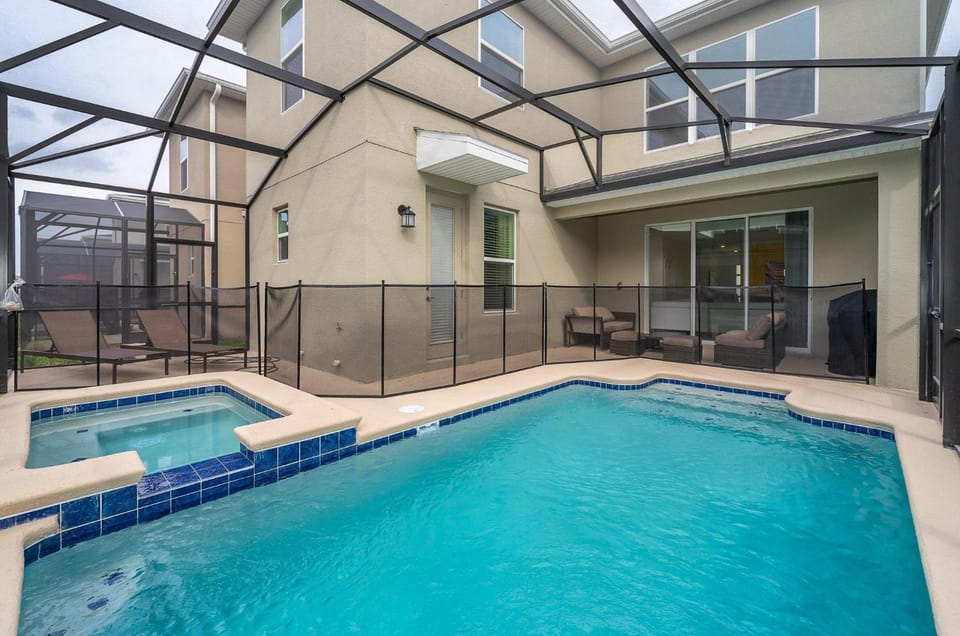 4156DS VILLA 5 BED/5 BA House in Kissimmee