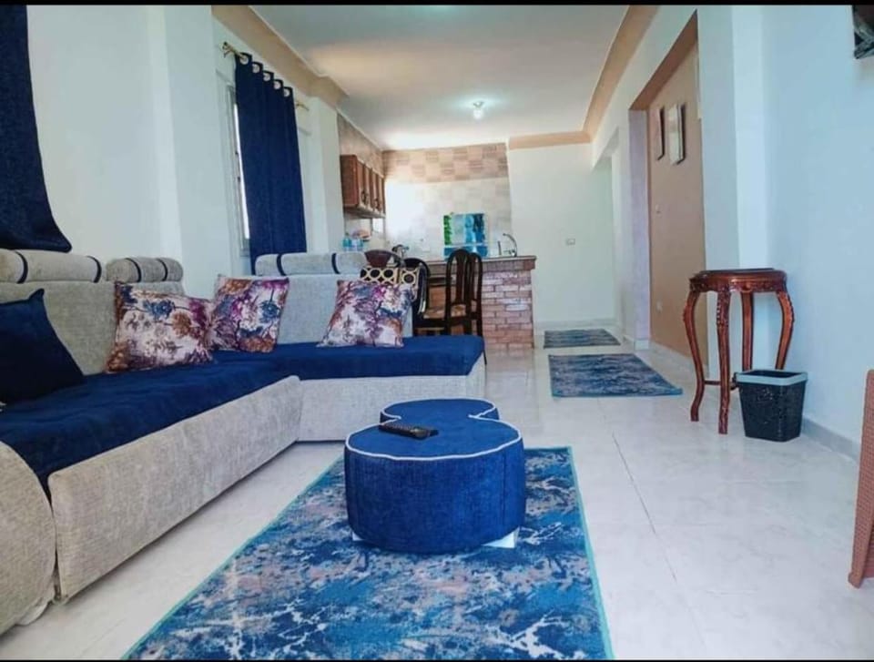 شقة فندقية علي البحر مباشرة Sea view apartment Apartment in Alexandria Governorate