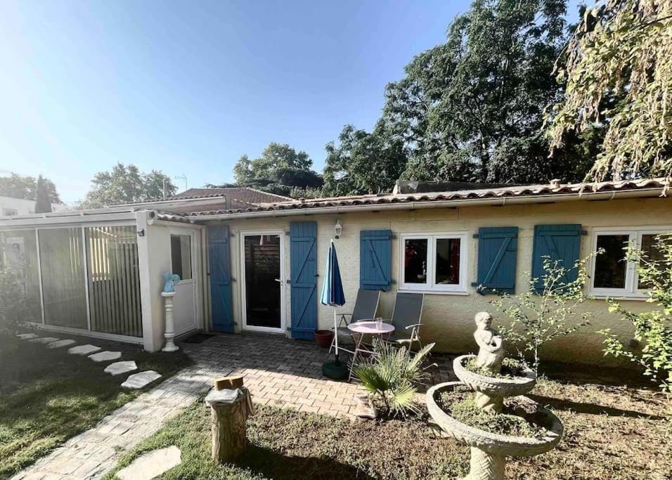 Patio, Garden