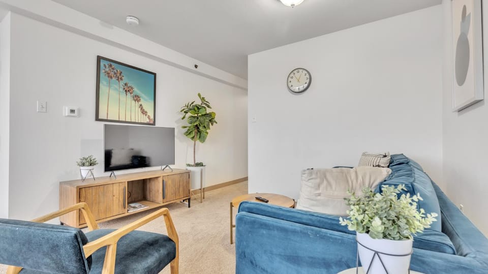 PP 2114 Professional 2br apt, Near Hospitals Apartment in Harrisburg