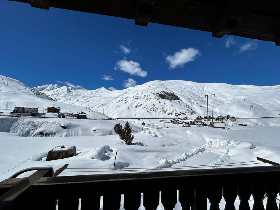 CASA ARNEIRA Apartment in Canton of Grisons