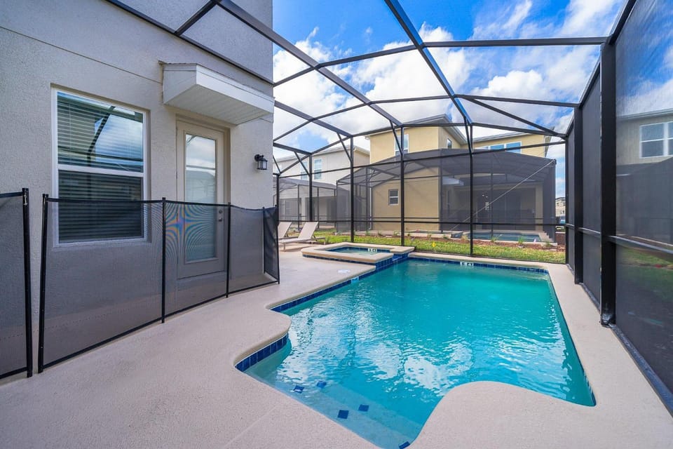 2668DR Villa 5 Beds & 5 Baths with Private Pool-Spa House in Kissimmee