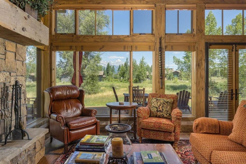 Serenity in the Valley House in Wyoming
