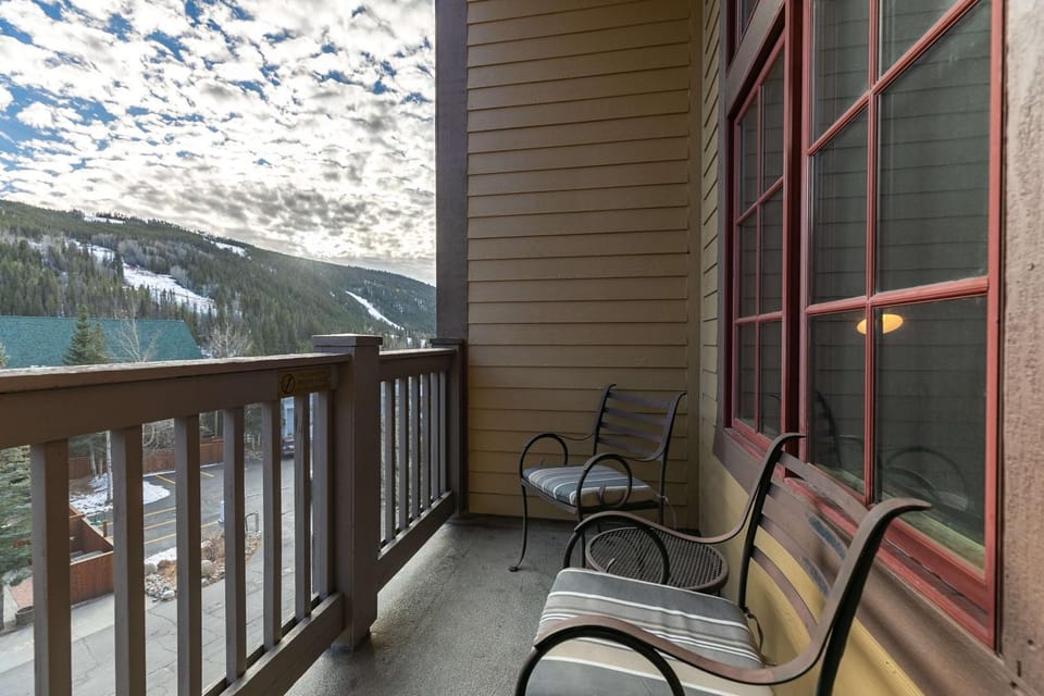 Expedition Station Powder Days Condo: Ski In, Ski Out Keystone Retreat Apartment in Keystone