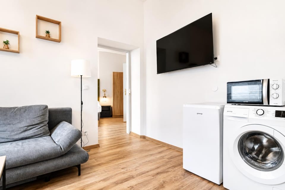 TV and multimedia, Kitchen or kitchenette, washing machine