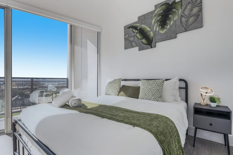 Bed, View (from property/room), Balcony/Terrace, Bedroom