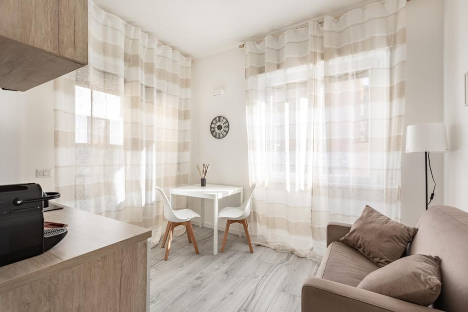 Living room, kitchen