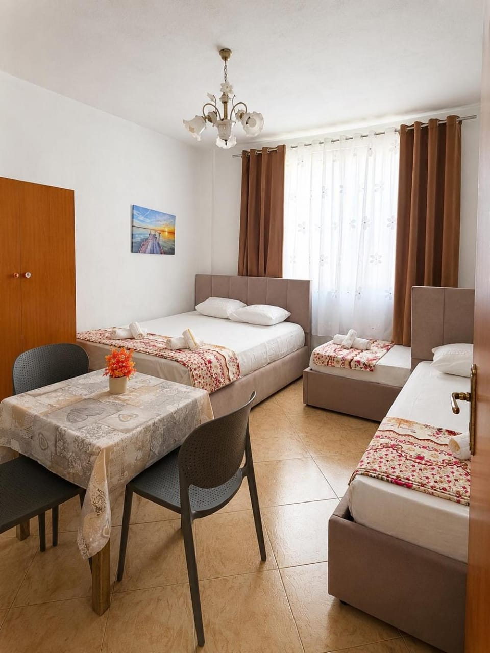 Prime rooms Bed and Breakfast in Tirana County, Albania