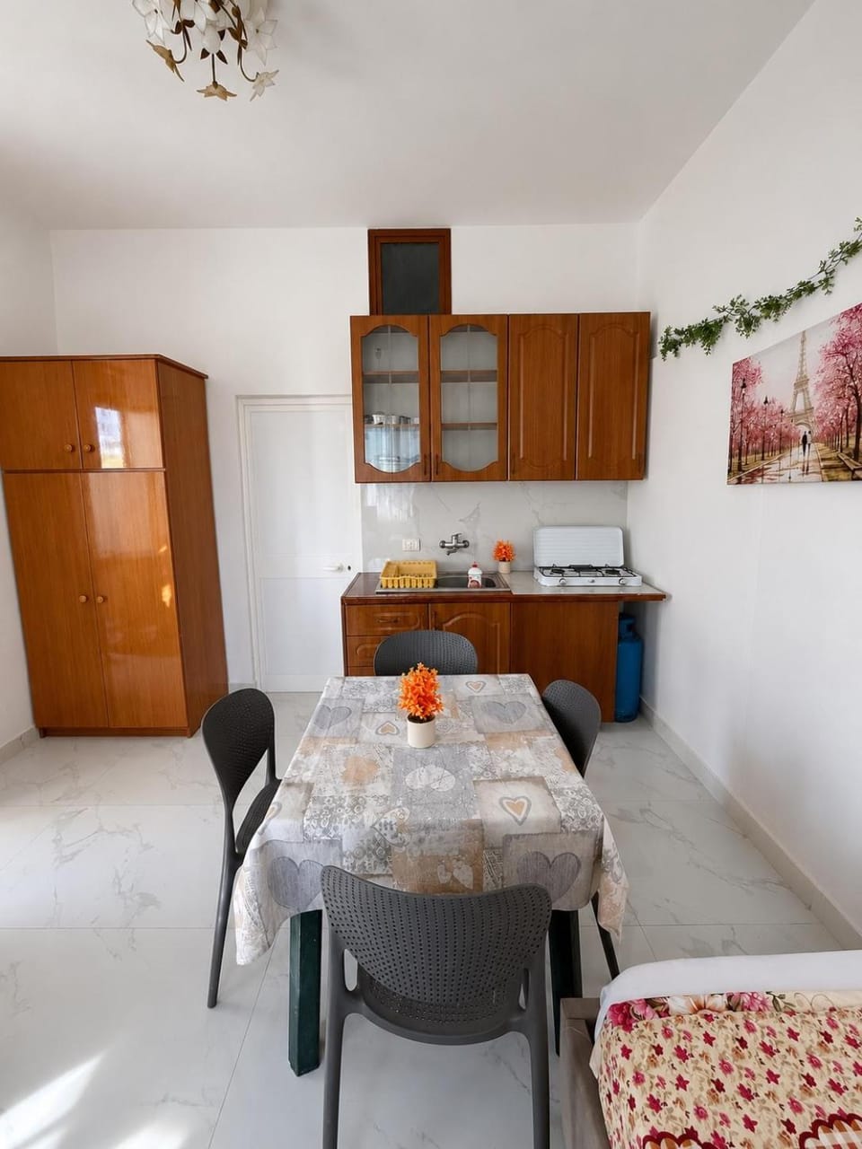 Prime rooms Bed and Breakfast in Tirana County, Albania