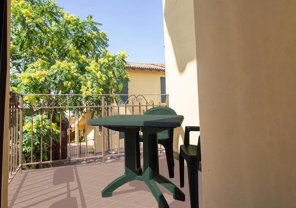 Day, Balcony/Terrace, Dining area