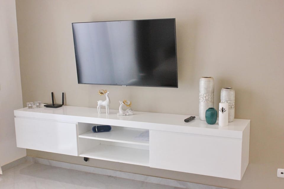 TV and multimedia, Decorative detail