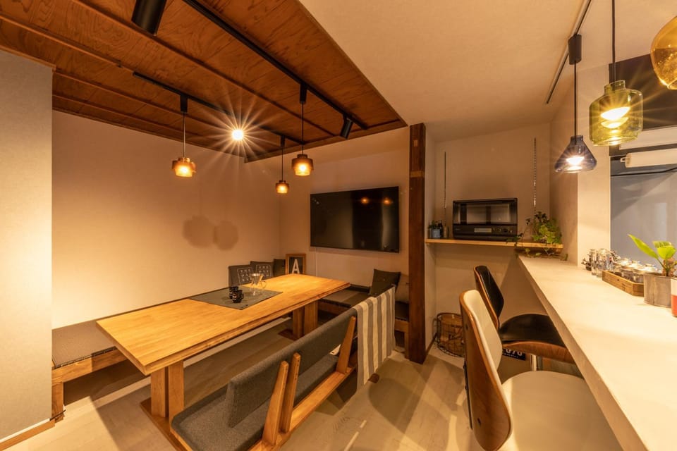 Living room, Dining area