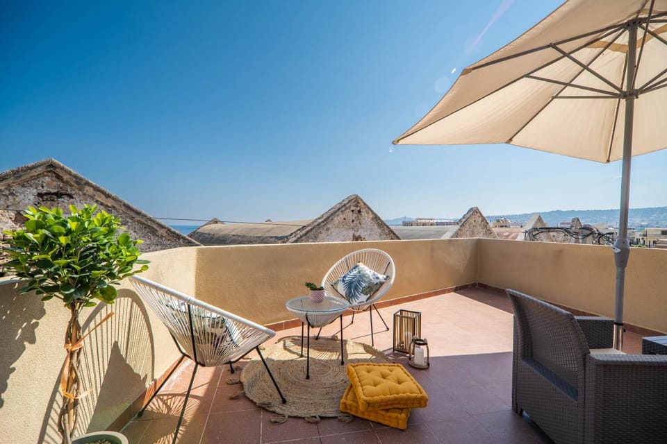 Day, Natural landscape, View (from property/room), Balcony/Terrace, Sea view, sunbed