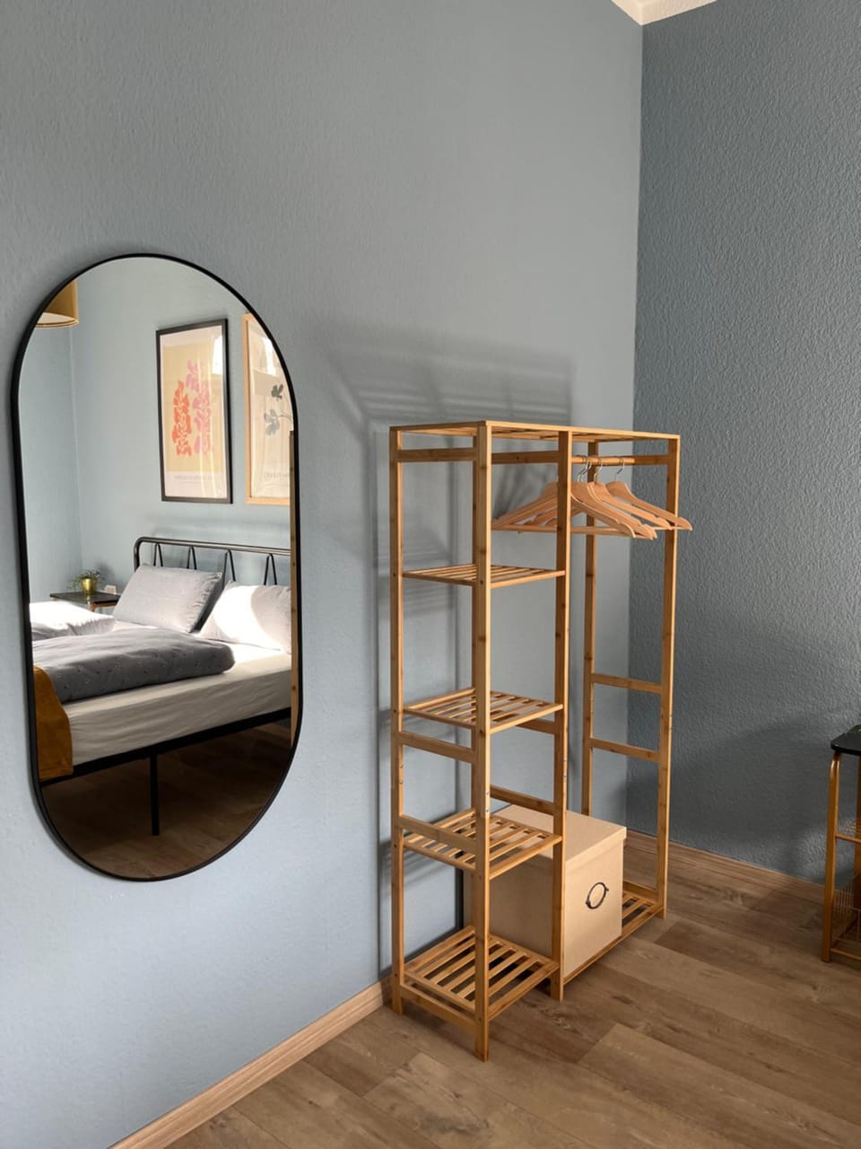 Bedroom, wardrobe