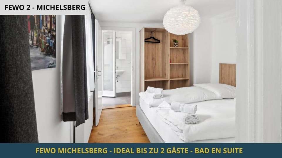 Bed, Photo of the whole room, Bedroom, towels, wardrobe