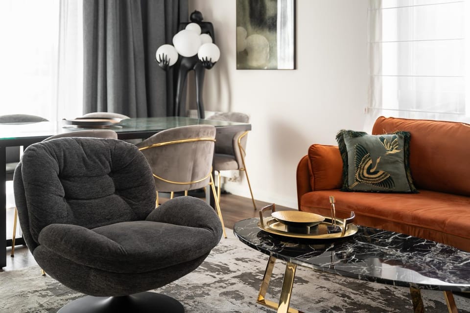 Living room, Seating area, Dining area