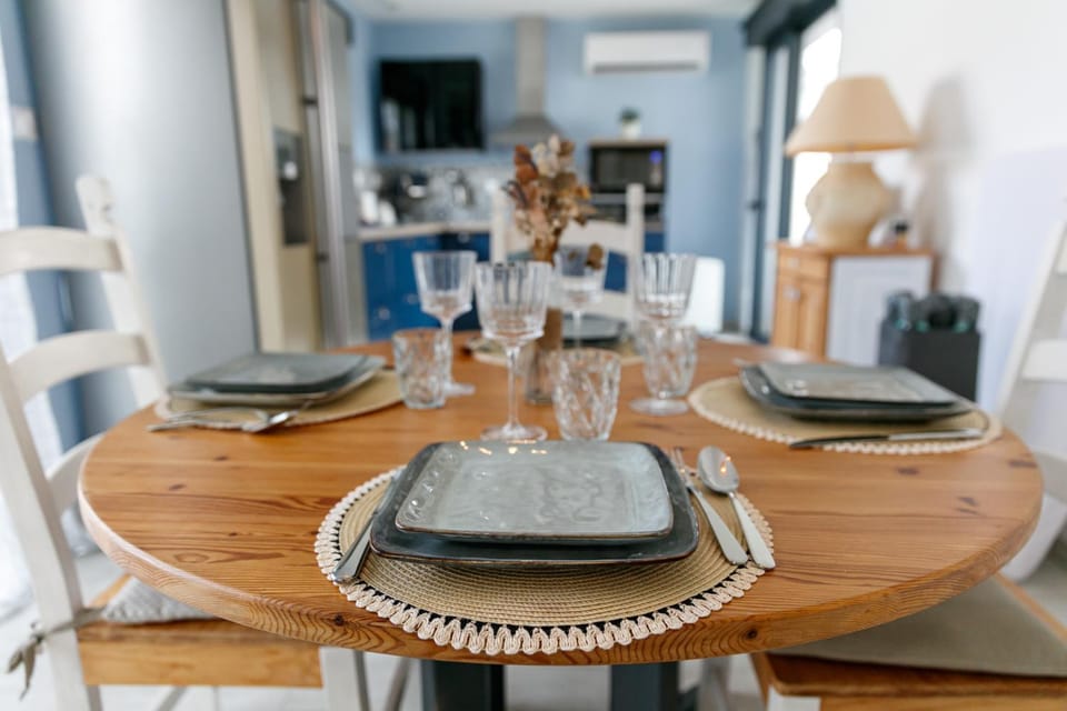 Charmante maison proche plage House in Meschers-sur-Gironde