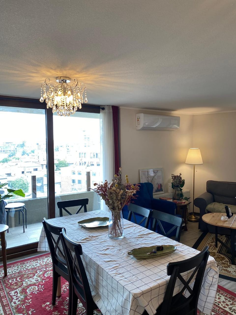 Living room, Dining area, air conditioner