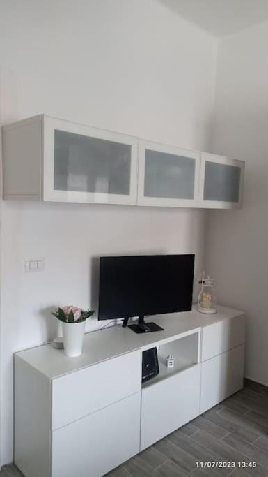 TV and multimedia, Evening entertainment, Entertainment, locker