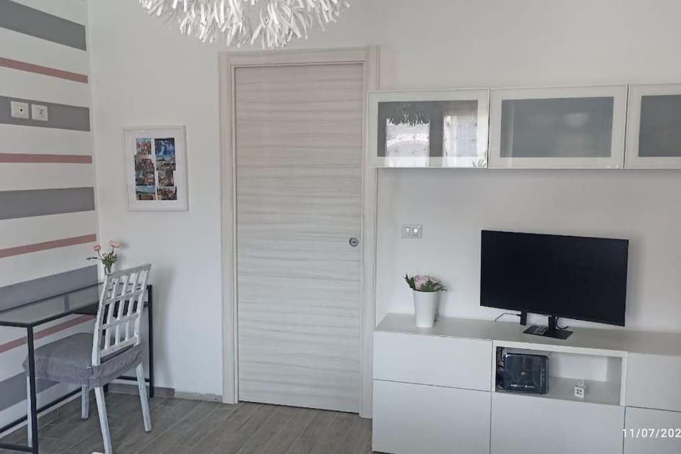 TV and multimedia, Seating area