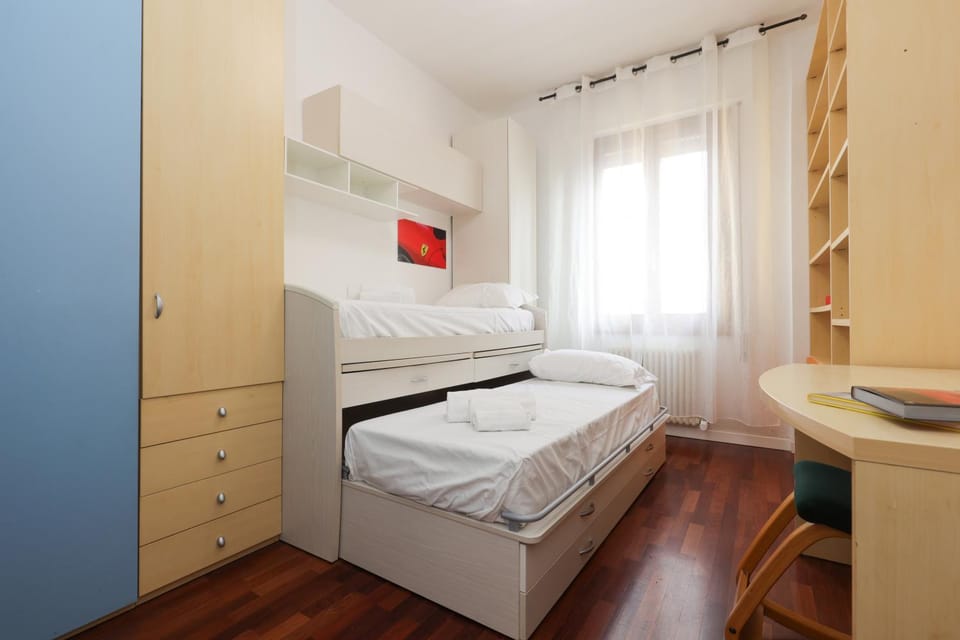 Bedroom, bunk bed, wardrobe