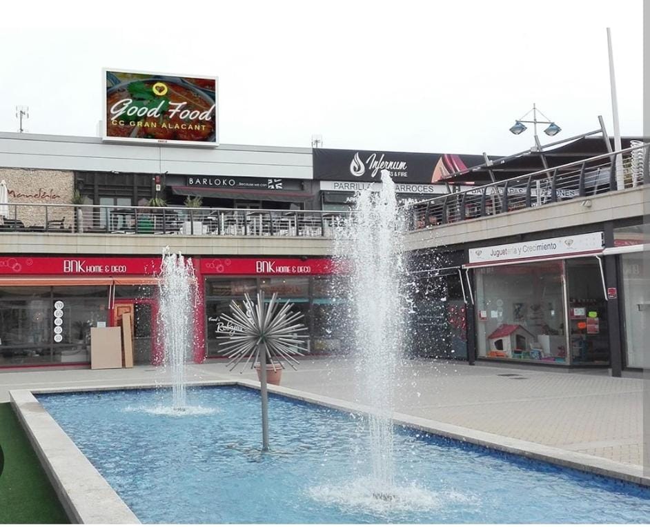 Property building, Area and facilities