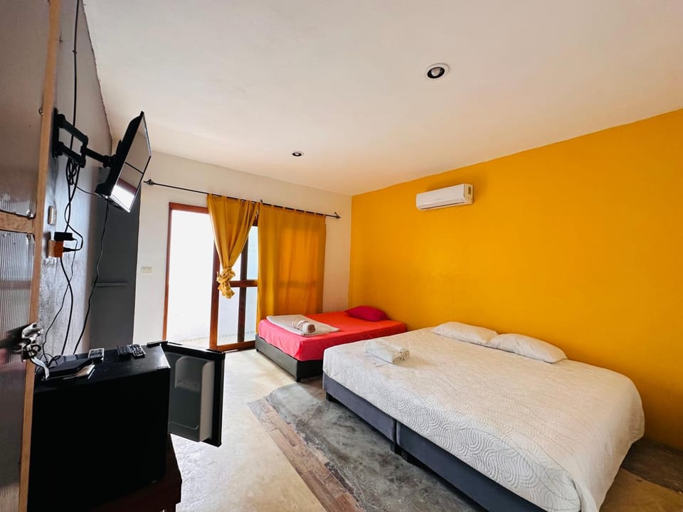 Casa Coral Pueblito - Self Check In Country House in State of Quintana Roo