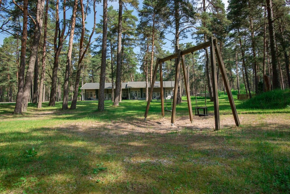 Property building, Day, Natural landscape, Children play ground, Area and facilities