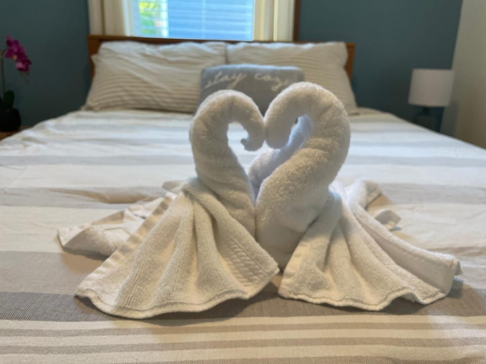 3 Bedroom in Hocking Hills w King Bed Logan Ohio House in Logan