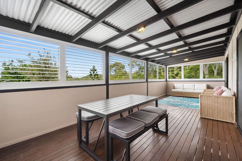 153 Centenary Heights Rd House in Coolum Beach