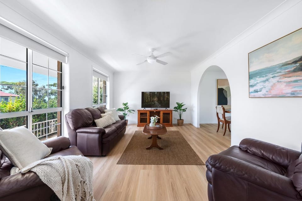 Johnny & Paula='s Place House in Vincentia
